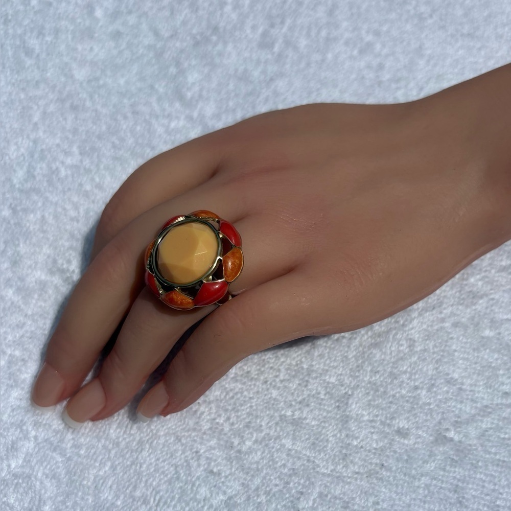 Bold Retro Gold Tone Statement Ring with Colorful Inlay
